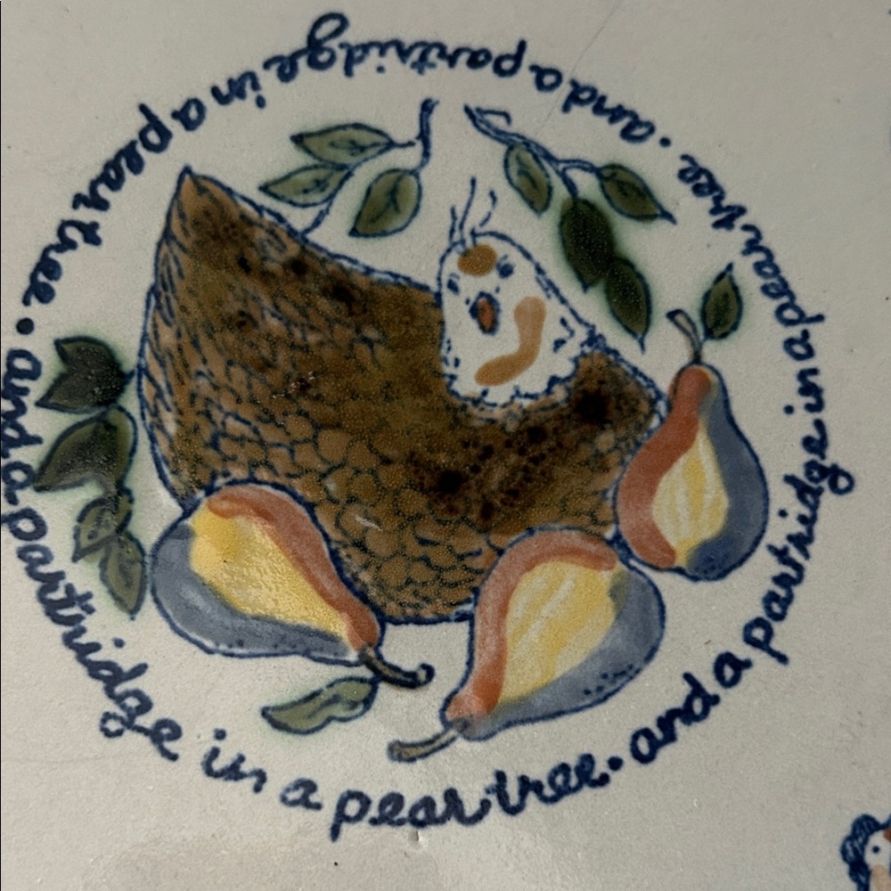 Vintage Louisville Stoneware -  The Twelve Days of Christmas Decorative Plate - Picture 15 of 16